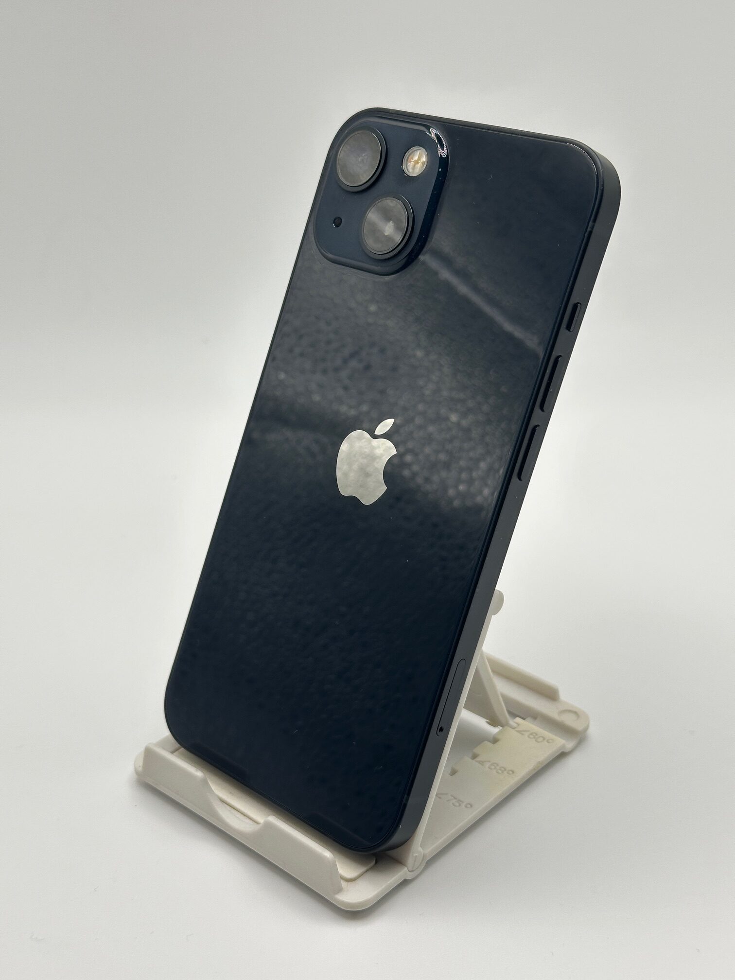 iPhone 13 — Impecable — 256GB