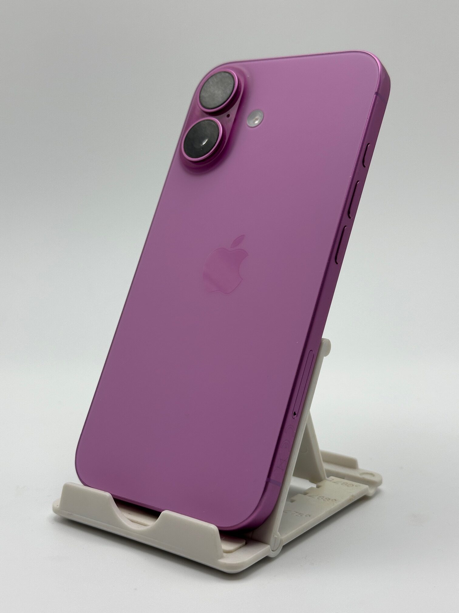 iPhone 16 — Impecable — 128GB